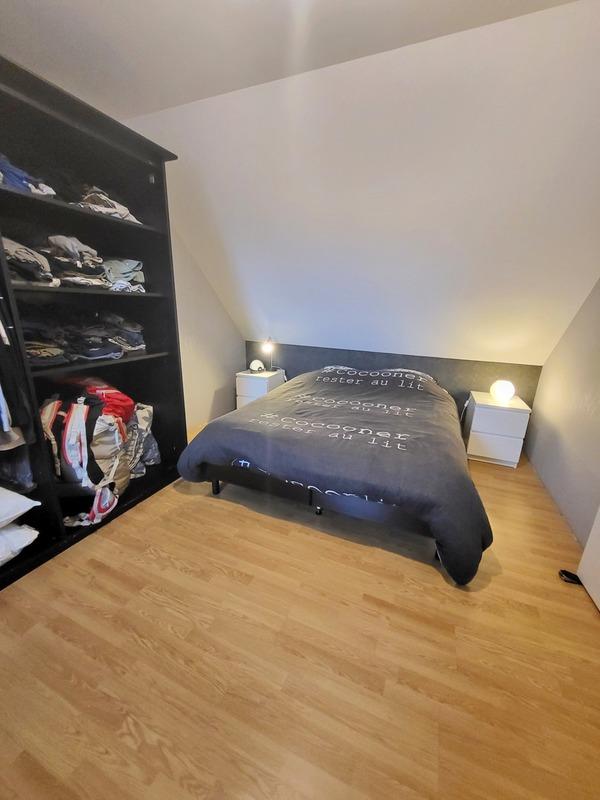 Maison - 96 m² - 7 pièces