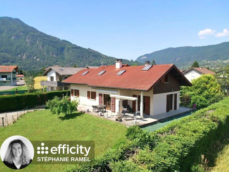 Maison - 150 m² - 8 pièces