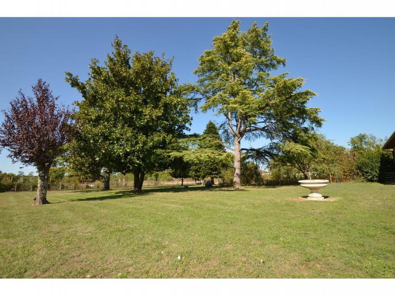 Maison - 229 m² - 6 pièces