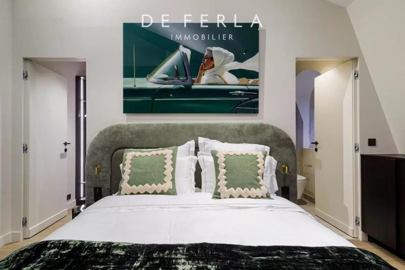 Appartement - 313 m² - 7 pièces