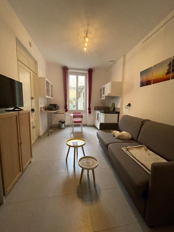 Appartement - 110 m² - 5 pièces