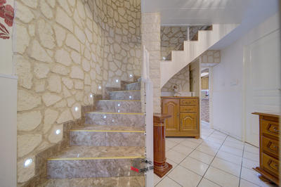 Maison - 170 m² - 7 pièces