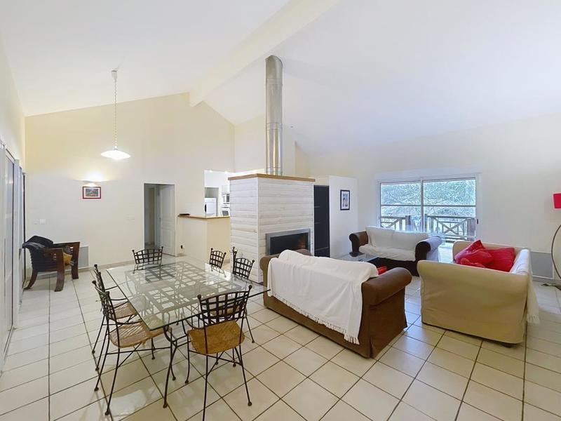 Maison - 139 m² - 5 pièces