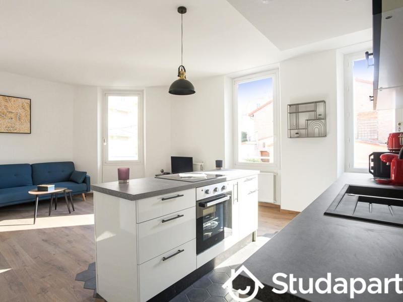 Appartement - 70 m² - 3 pièces