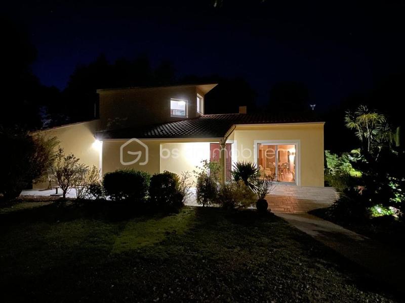 Maison d'architecte - 159 m² - 7 pièces