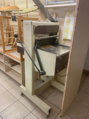 Fonds de commerce - Magasins - 162 m²