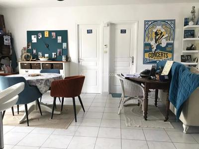 Maison - 83 m² - 4 pièces