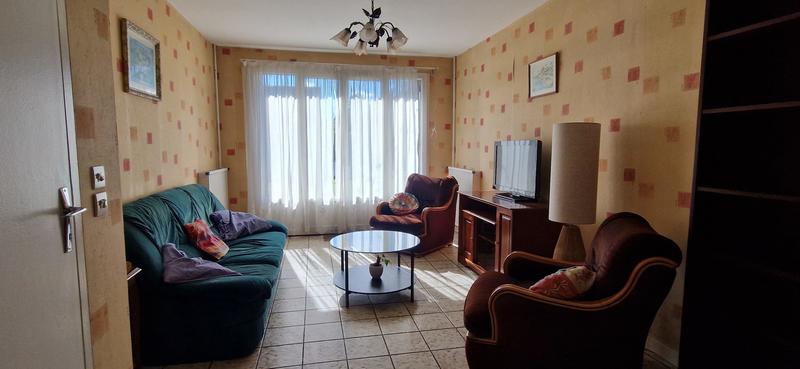 Maison - 80 m² - 6 pièces