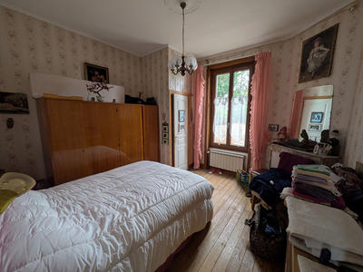 Maison - 159 m² - 7 pièces