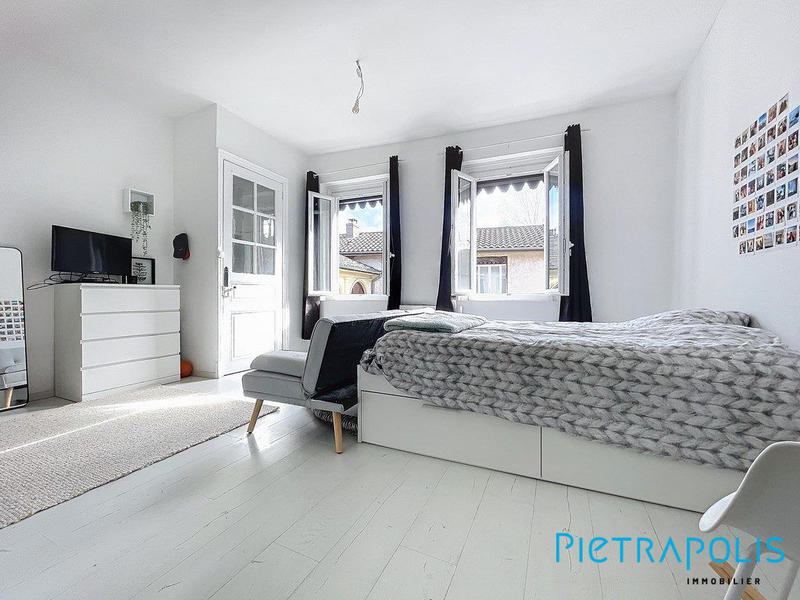 Maison ancienne - 167 m² - 6 pièces