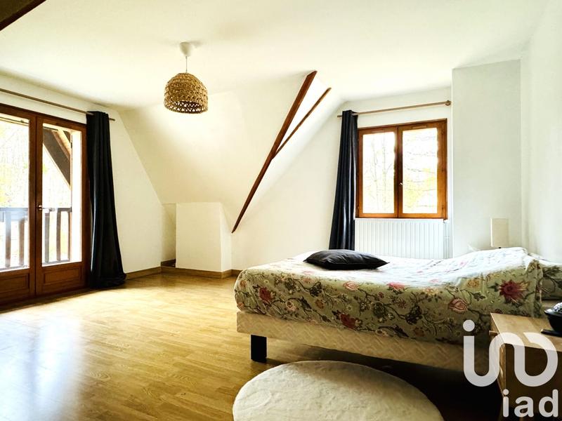 Maison - 182 m² - 6 pièces