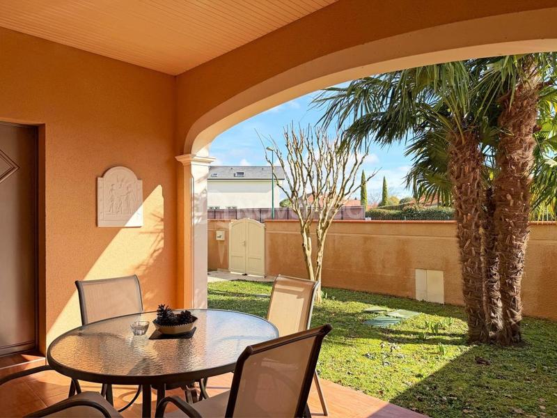 Villa - 241 m² - 7 pièces