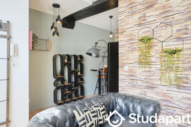 Chambre - 11 m² - 1 pièce