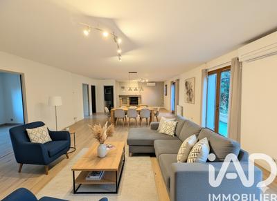 Maison - 136 m² - 5 pièces