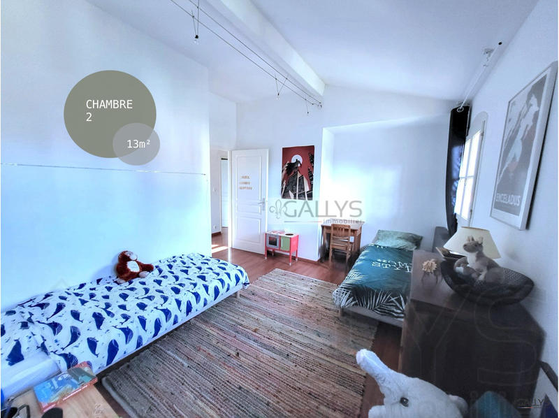 Maison traditionnelle - 158 m² - 5 pièces