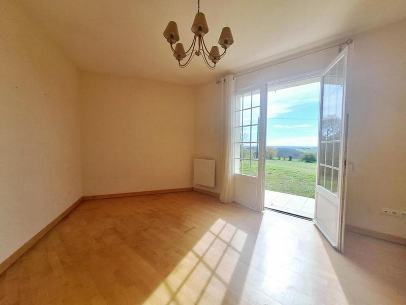 Propriété - 162 m² - 5 pièces