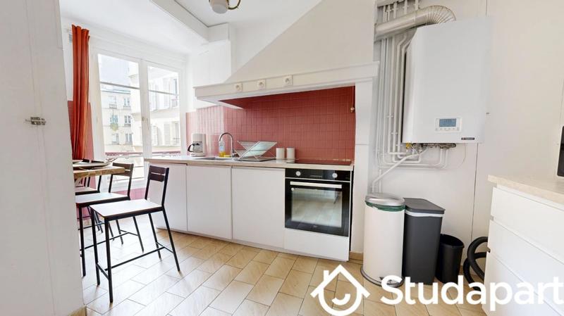 Chambre - 11 m² - 1 pièce