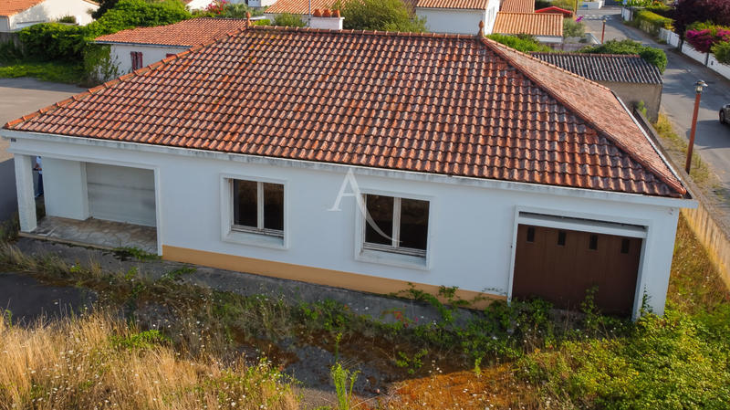 Maison - 111 m² - 4 pièces