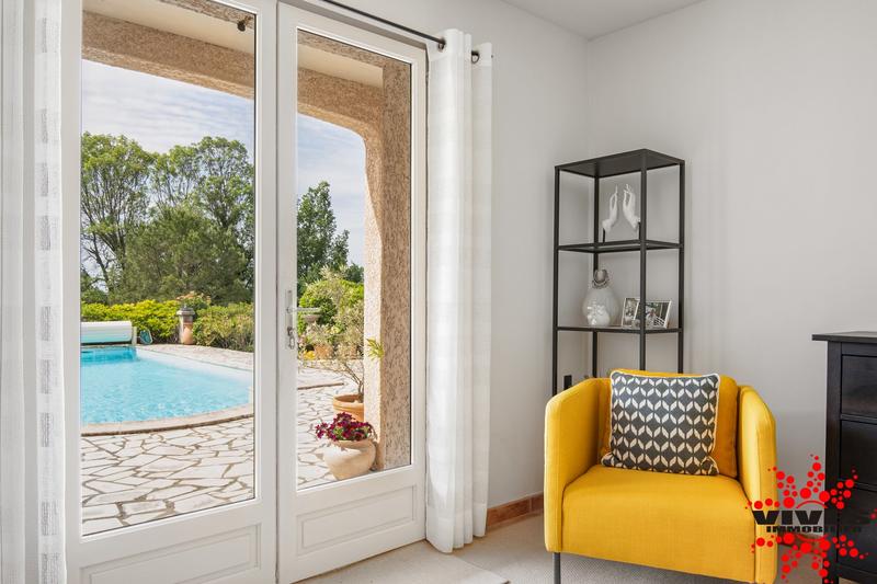 Maison - 157 m² - 4 pièces