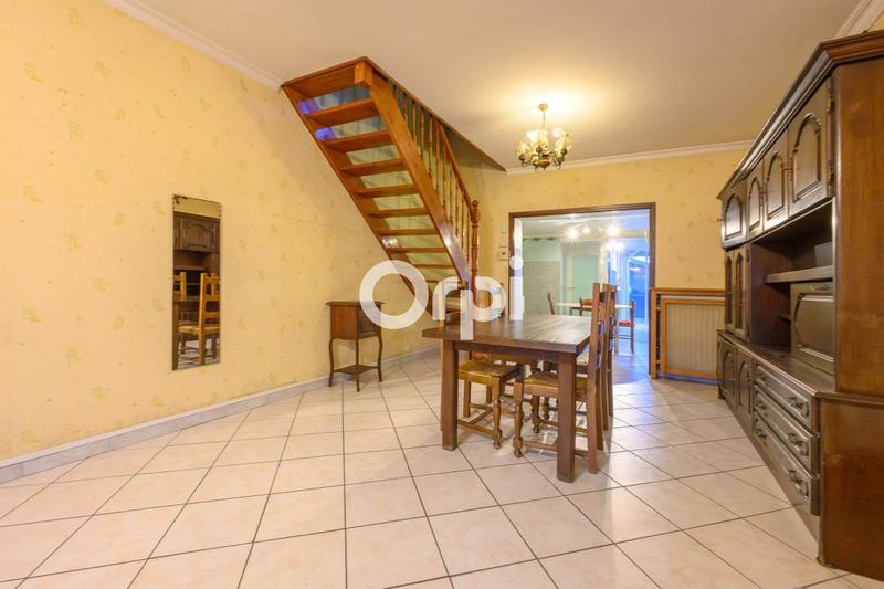Maison - 96 m² - 4 pièces