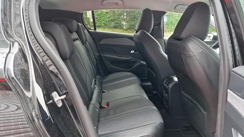 Peugeot 308 Bluehdi 130ch Ss Eat8 Allure