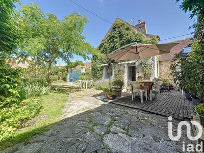 Maison de campagne - 218 m² - 9 pièces