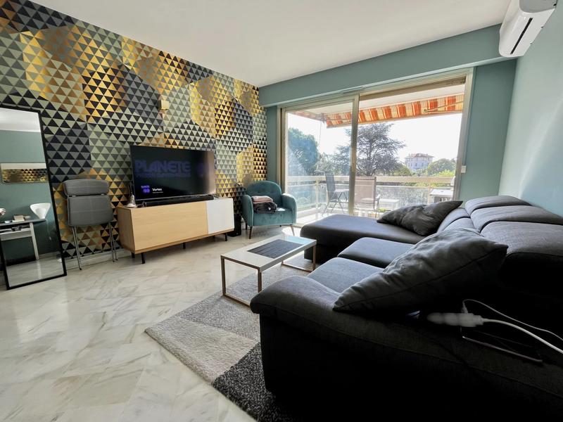 Appartement - 80 m² - 3 pièces