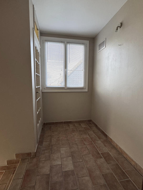 Maison - 176 m² - 7 pièces