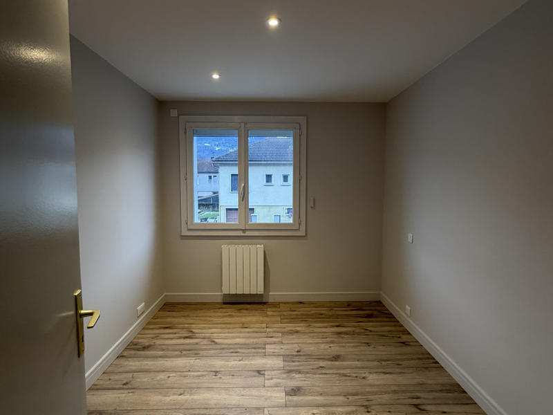 Appartement - 98 m² - 4 pièces