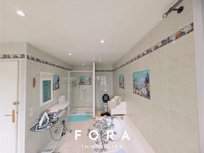 Maison - 125 m² - 5 pièces