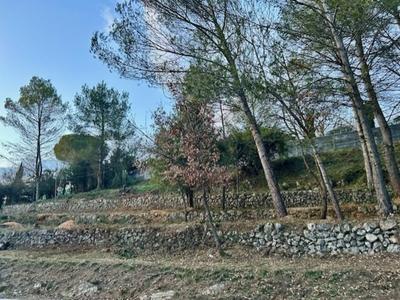 Terrain constructible - 1 557 m²