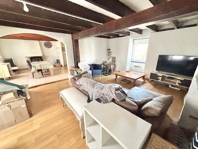 Maison - 115 m² - 6 pièces