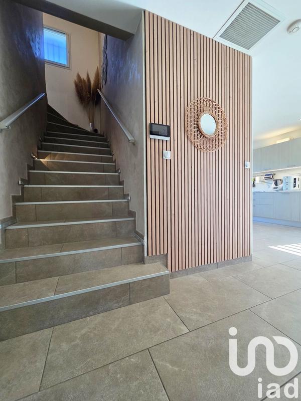 Maison - 195 m² - 7 pièces