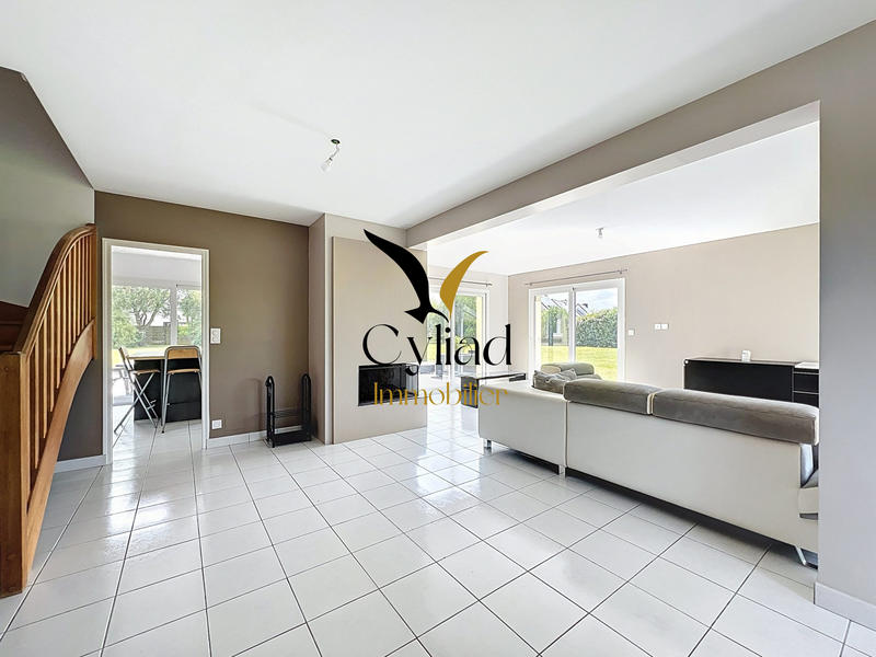 Maison contemporaine - 151 m² - 6 pièces