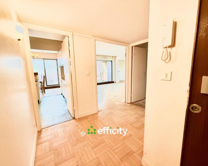 Appartement - 96 m² - 4 pièces