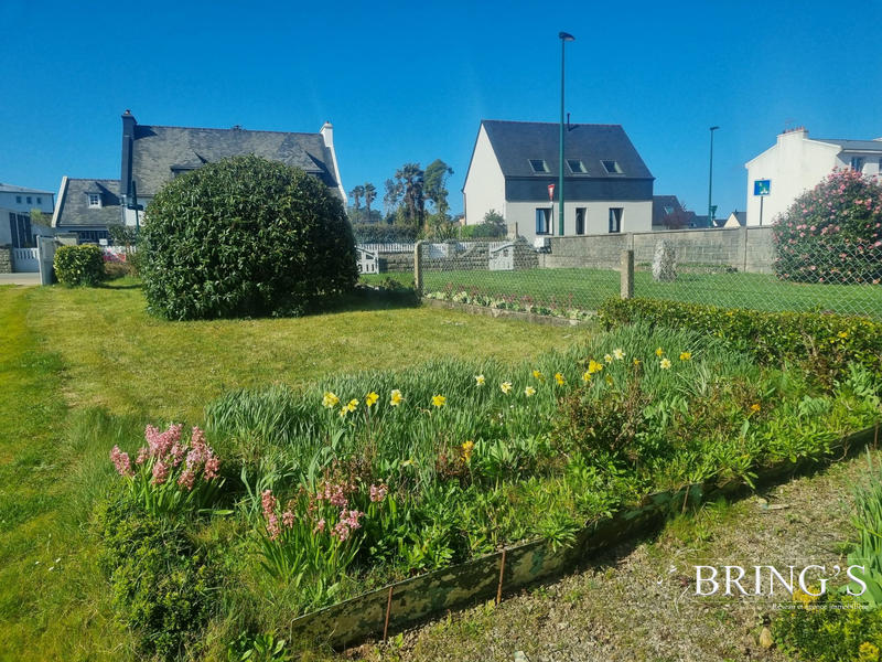 Maison - 94 m² - 6 pièces