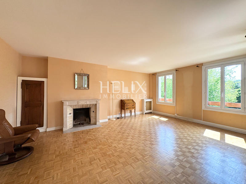 Appartement - 124 m² - 4 pièces