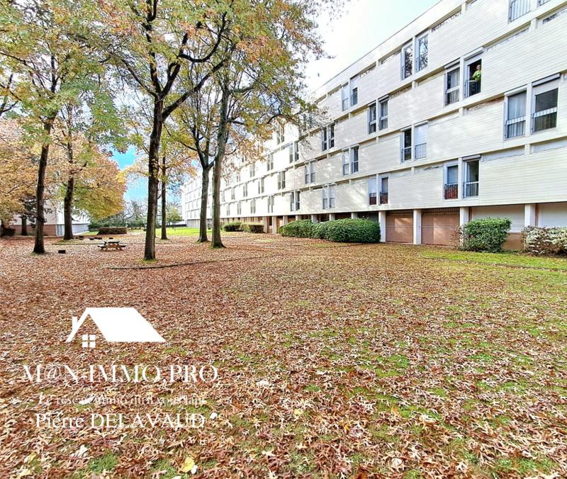 Appartement - 106 m² - 6 pièces