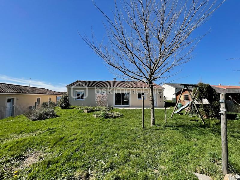 Maison - 106 m² - 6 pièces