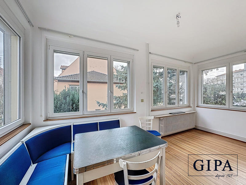 Maison ancienne - 183 m² - 7 pièces