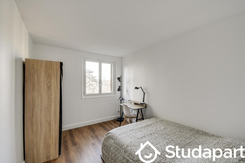 Chambre - 10 m² - 1 pièce