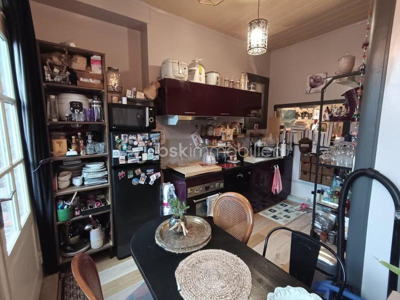 Immeuble - 134 m² - 6 pièces