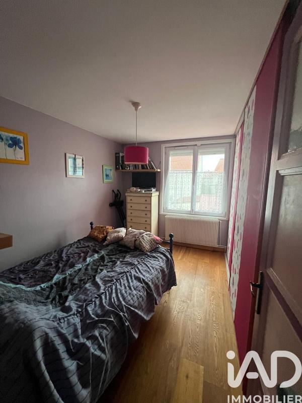 Maison - 104 m² - 7 pièces