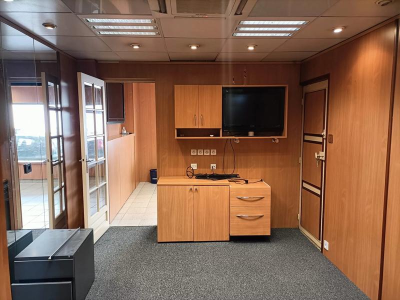 Local commercial - 42 m² - 2 pièces