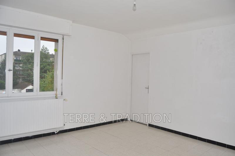 Maison - 200 m² - 10 pièces