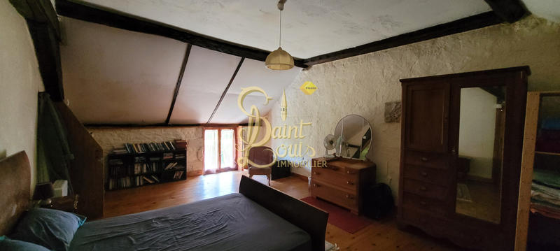 Maison - 200 m² - 8 pièces