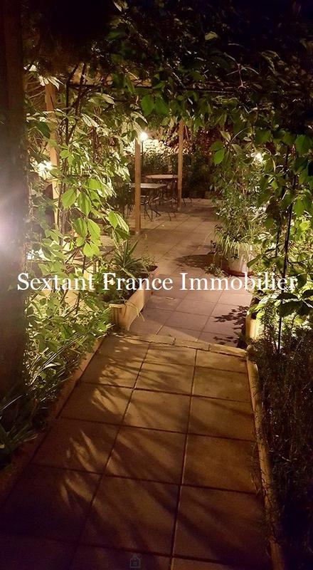 Fonds de commerce - 247 m²