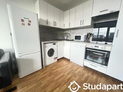 Chambre - 11 m² - 1 pièce