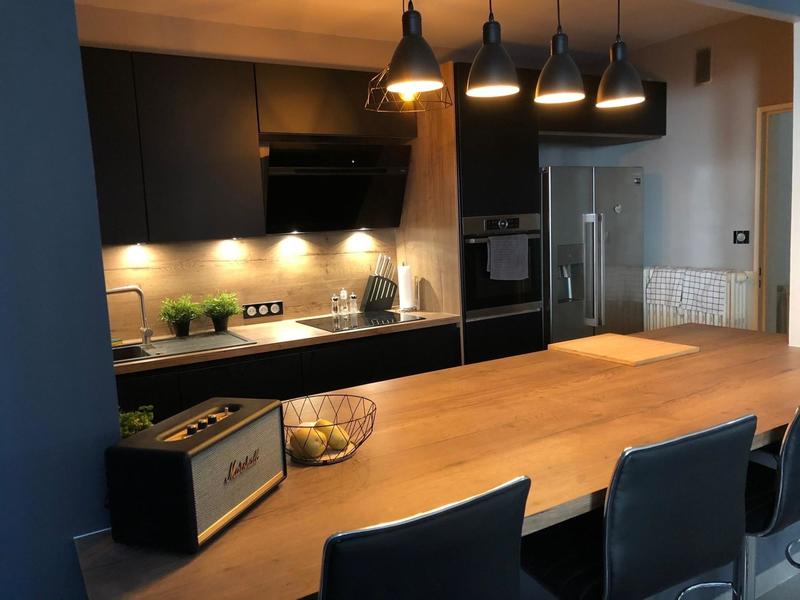 Appartement - 95 m² - 3 pièces