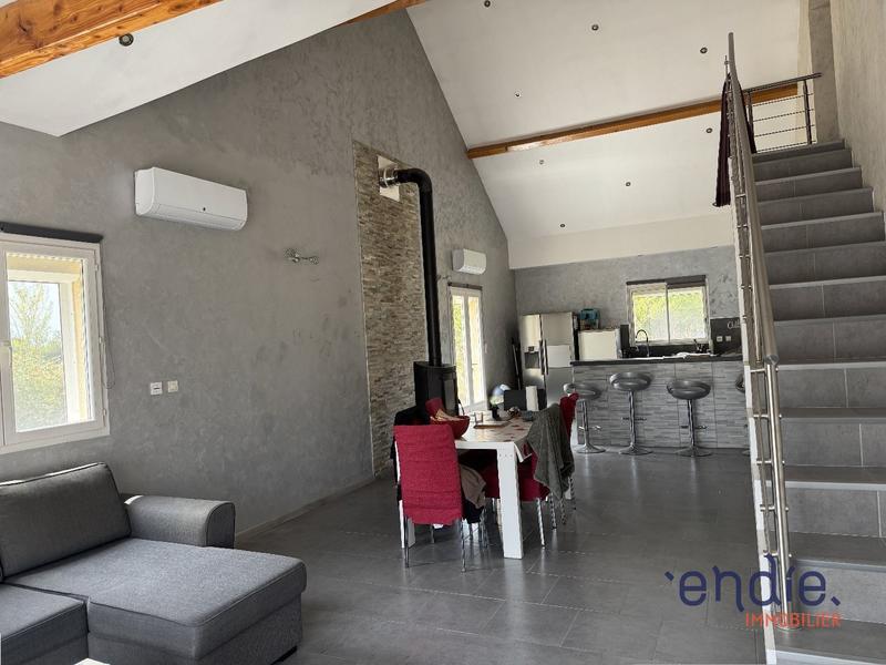 Maison - 155 m² - 6 pièces